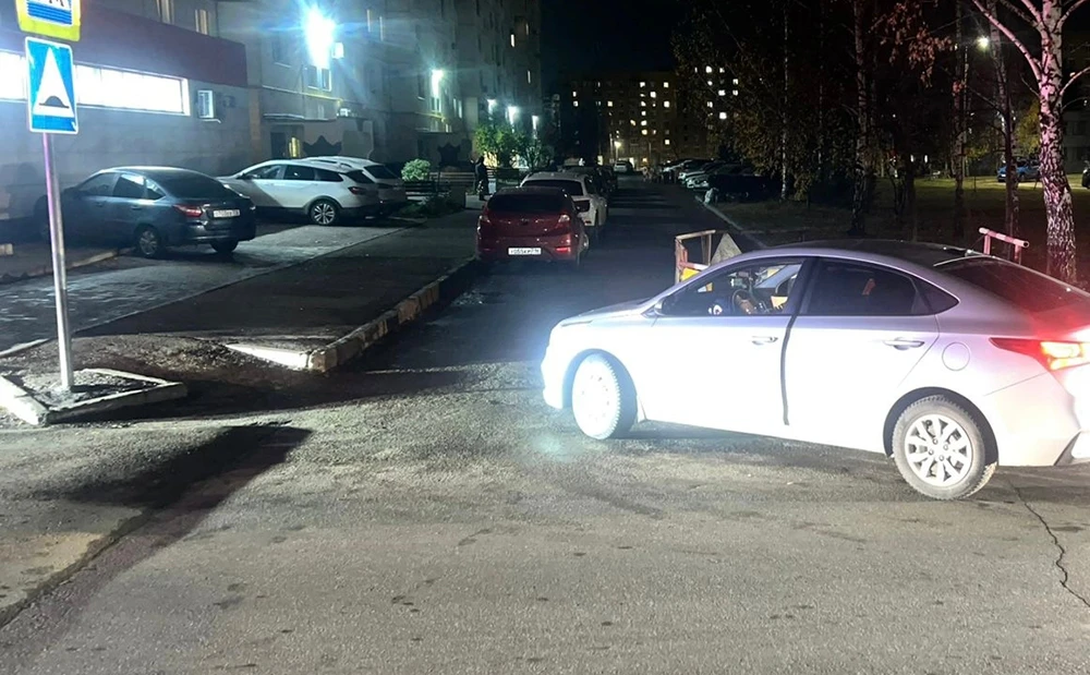 ДТП автомобиль и велосипед у поворота с Мира на Шинников в Нижнекамске