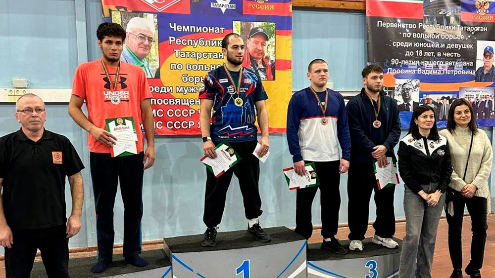Борцы из Нижнекамска на чемпионате Республики Татарстан по вольной борьбе в Казани