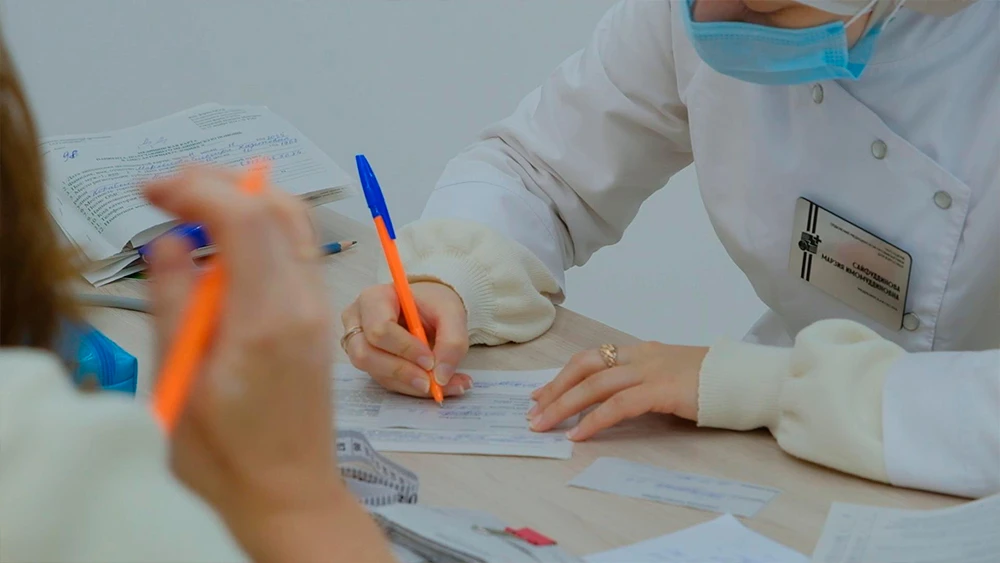 Прием врача в поликлинике Нижнекамска