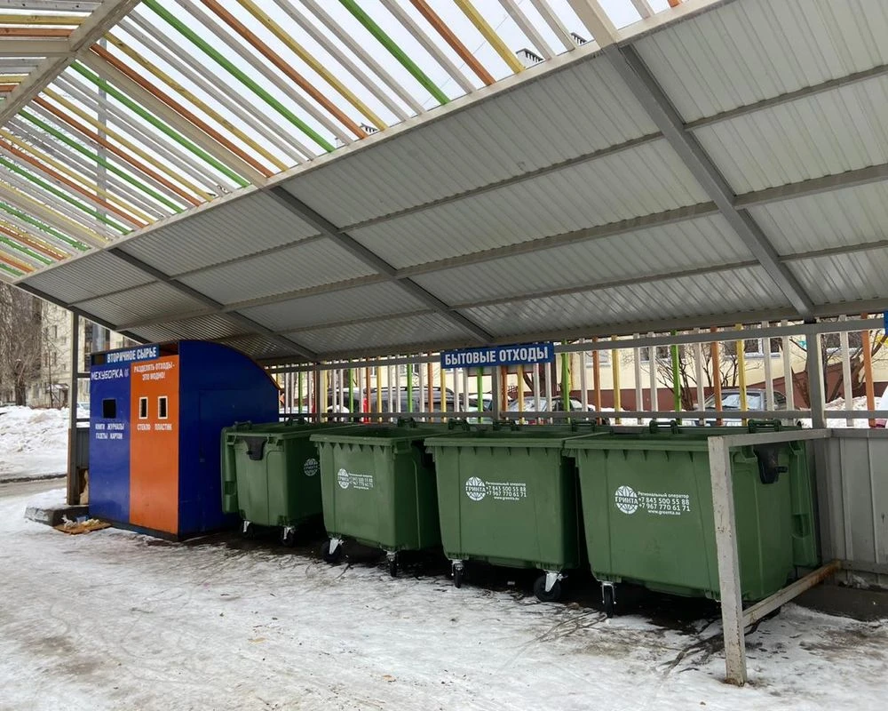 площадка мусорных контейнеров