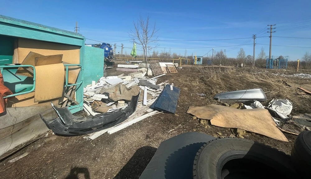 свалка под Нижнекамском в СНТ