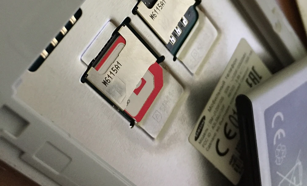 сим-карта в смартфоне