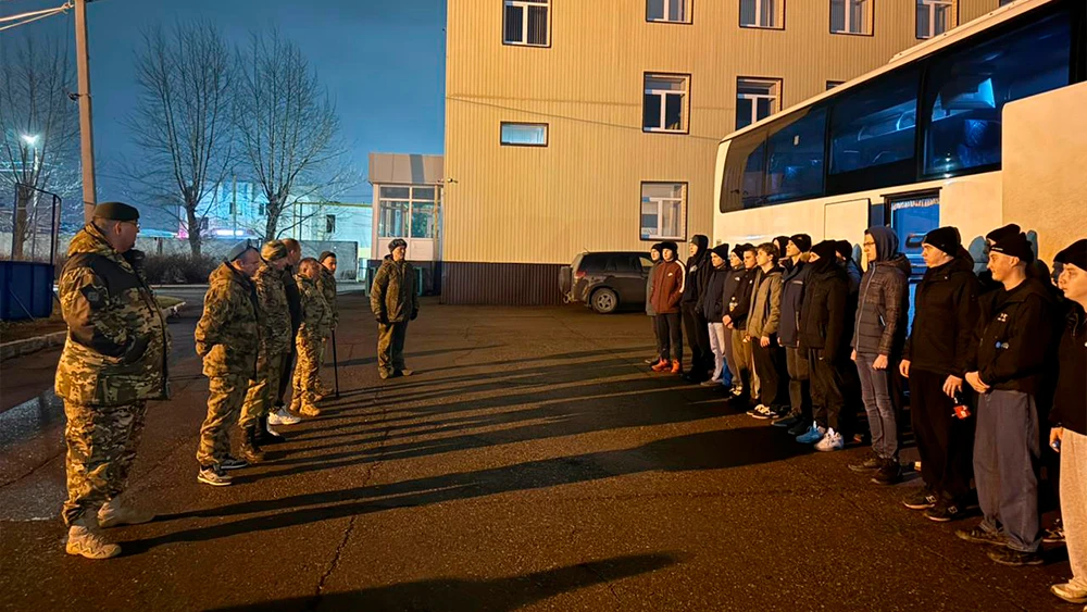отправка солдат-срочников на службу в армию 14 ноября из Нижнекамска