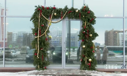 В Нижнекамске проведут конкурс на лучшее новогоднее оформление среди магазинов и кафе - НТР 24