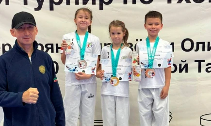 Нижнекамские тхэквондисты завоевали 18 медалей на турнире в Менделеевске - НТР 24