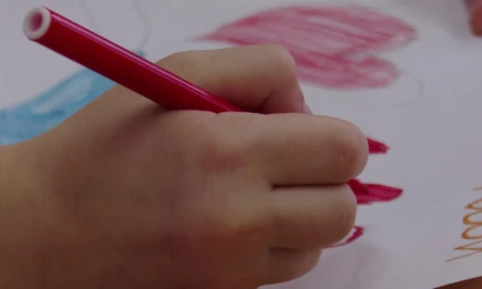 Ребёнок остался без пальца: в Татарстане будут судить воспитательницу детсада - НТР 24