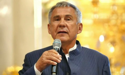 Рустам Минниханов поздравил татарстанцев с Днём народного единства - НТР 24