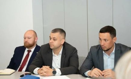 В Нижнекамске создадут рабочую группу по школе «СОлНЦе» - НТР 24