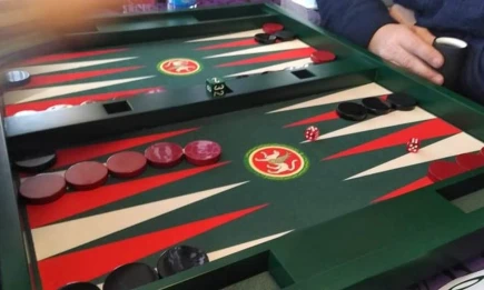 В Нижнекамске пройдёт чемпионат по нардам с призовым фондом в полмиллиона рублей - НТР 24