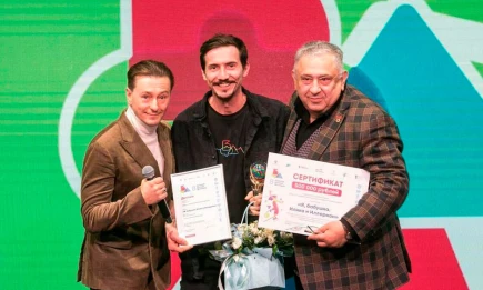 Спектакль театра «Созвездие-Йолдызлык» получил приз Безрукова на фестивале - НТР 24