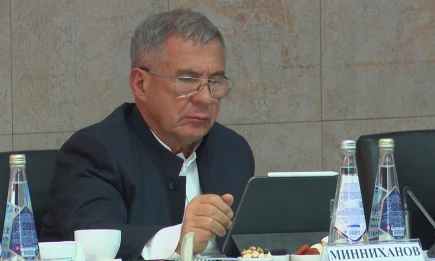 Минниханов дал поручение обеспечить достойное проведение Дня матери в Татарстане - НТР 24