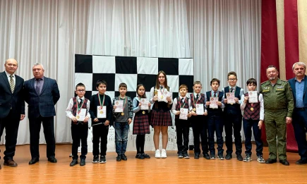 В Нижнекамске завершился шахматный турнир памяти Заслуженного учителя РТ - НТР 24