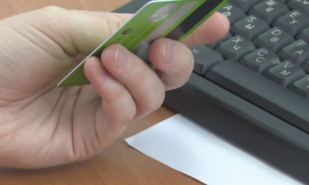 Банки и маркетплейсы спорят о конкуренции: под угрозой скидки за оплату «своими» картами - НТР 24