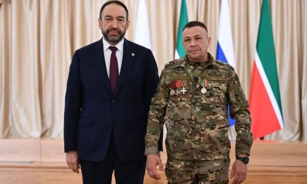 Военнослужащий из Нижнекамского района награжден медалью ордена «За заслуги перед Республикой Татарстан» - НТР 24