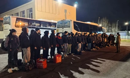 В Нижнекамске прошла очередная отправка в армию - НТР 24