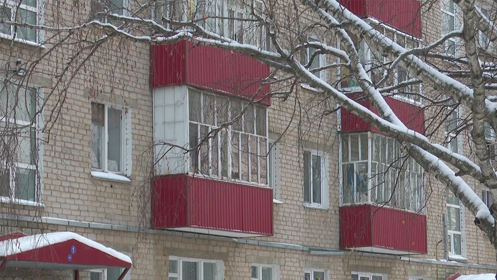 Балконы в многоэтажном доме Нижнекамска