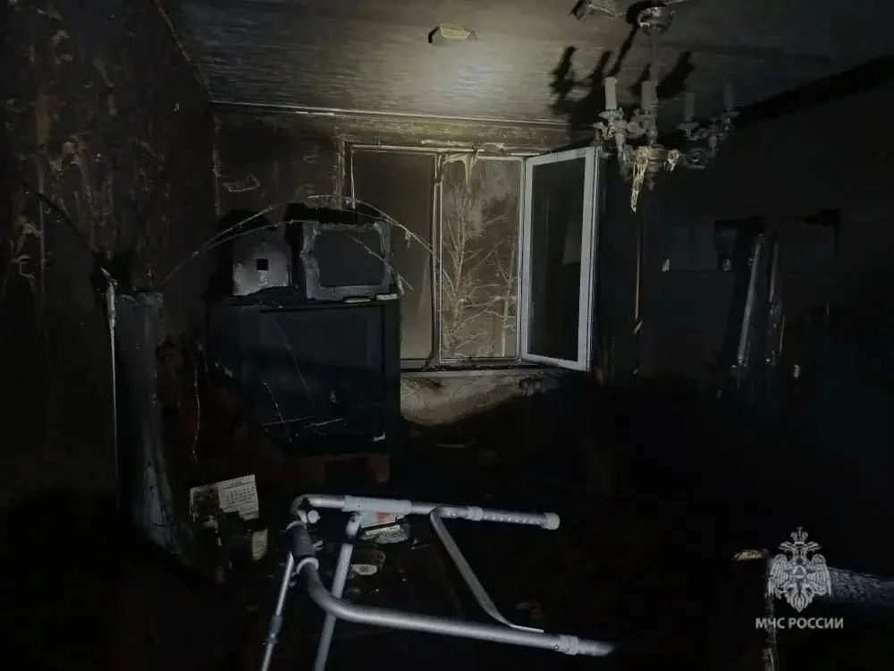 обгоревшая квартира после пожара