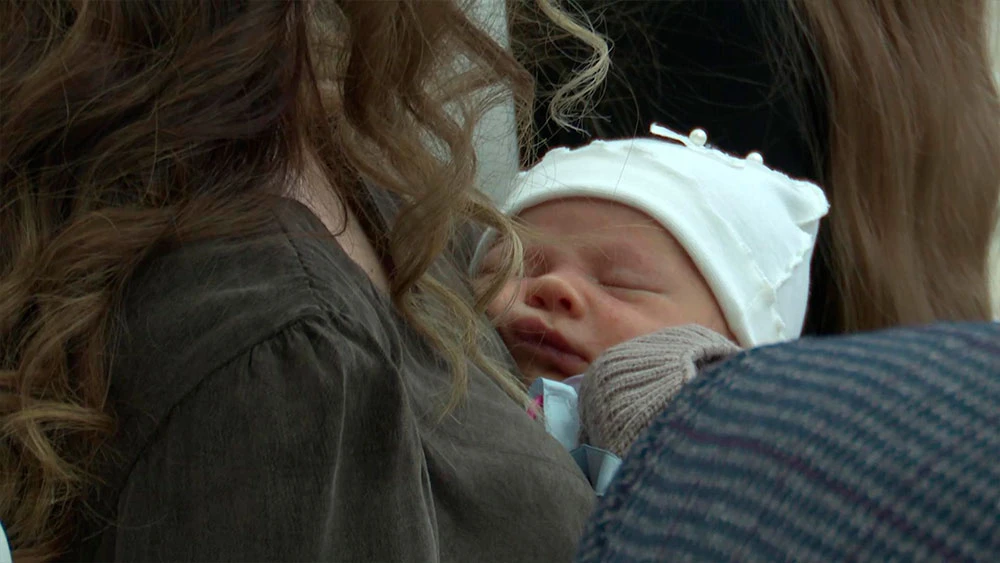 Новорождённый малышь