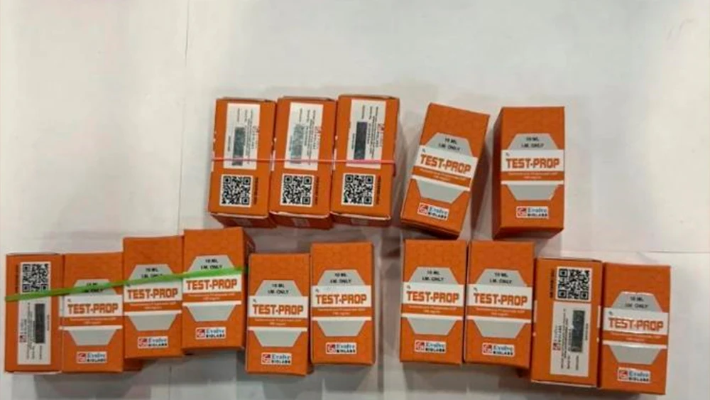 15 флаконов вещества «Testosterone Propionate»