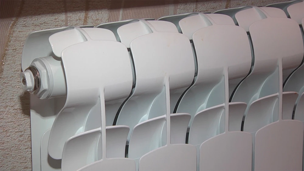 Биметаллический радиатор в городской квартире в Нижнекамске