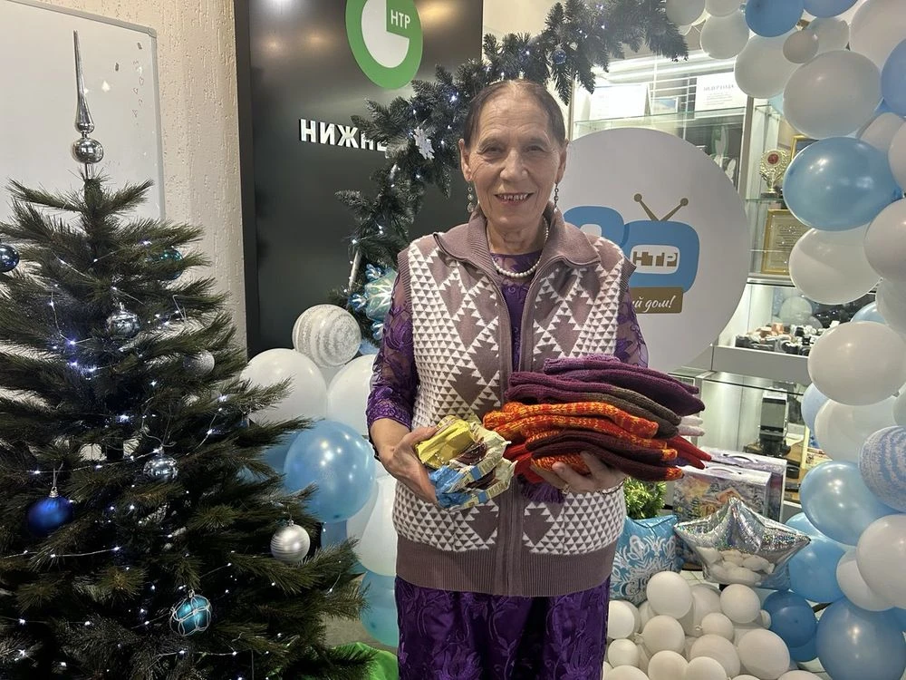 Участника акции НТР «Стань Дедом Морозом!»