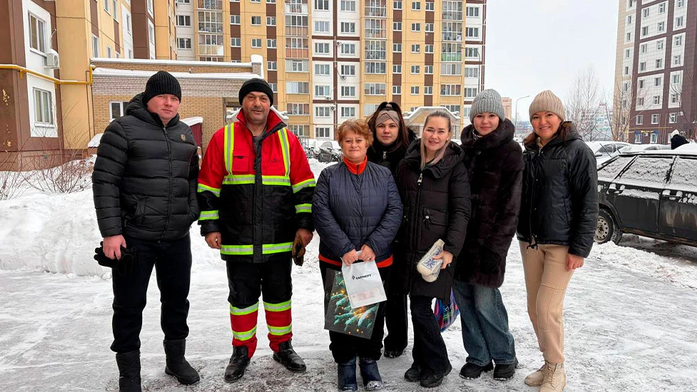 Поздравили дворников