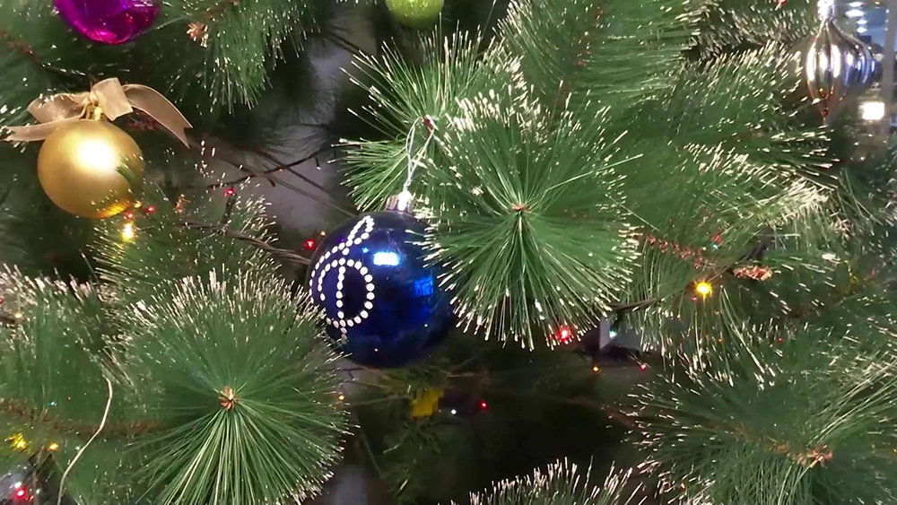 новогоднее елочное украшение