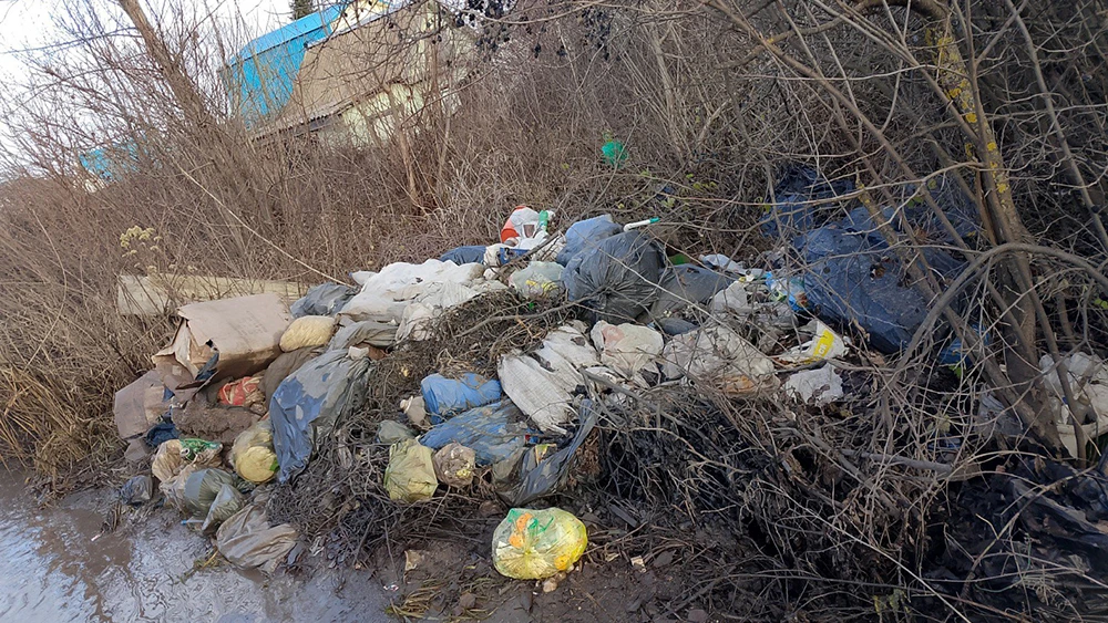 Стихийная свалка под Нижнекамском