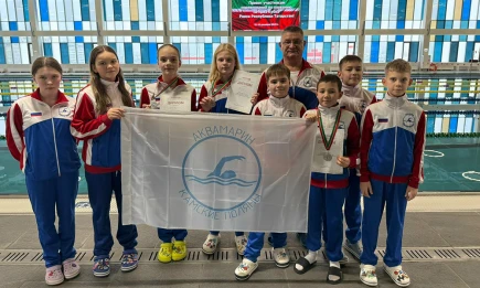 Три медали на 100 метрах