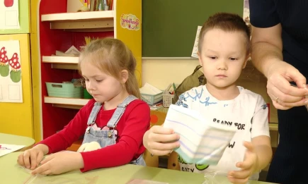 Детский сад № 22: Маленькие помощники «Добрых сердец» сделали более 50 «сухих душей» для бойцов - телеканал НТР 24