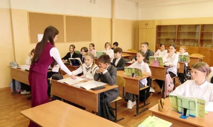 В Татарстане педагогам будут выдавать жилищные сертификаты в 1 млн рублей - телеканал НТР 24