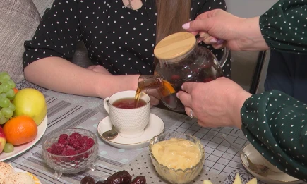 Опасный кипяток: врач назвал температуру напитков, вызывающую рак - телеканал НТР 24