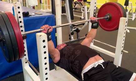 Нижнекамец выжал 340 кг и стал чемпионом мира по пауэрлифтингу - телеканал НТР 24