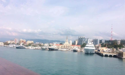 Блогер назвал пять неожиданных направлений для встречи Нового года за рубежом - телеканал НТР 24