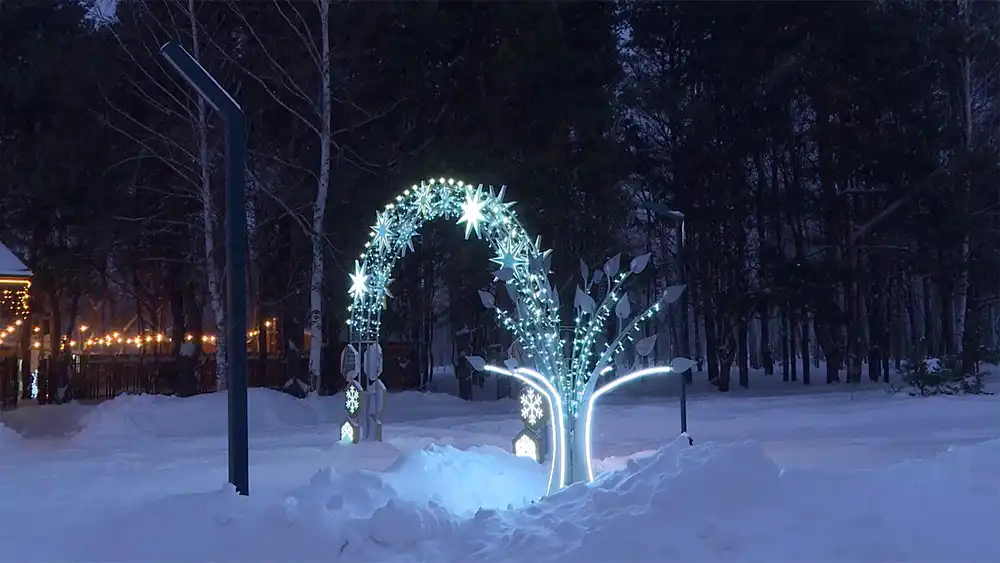 Святящаяся арка в Нижнекамске