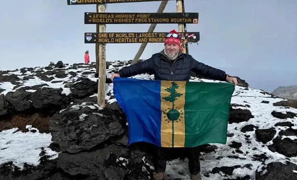 Имам-мухтасиб Нижнекамского муниципального района Салих хазрат Ибрагимов поднялся на горе Килиманджаро