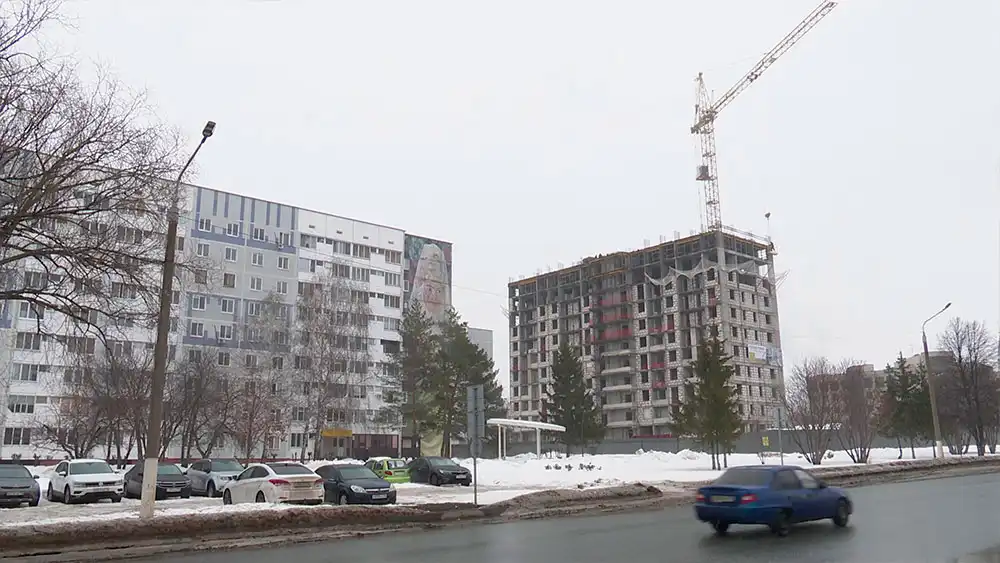 Строительство высотного дома в Нижнекамске