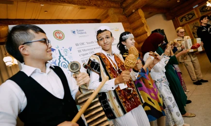 60 стран и 4,7 млн рублей: итоги года Академии молодёжной дипломатии Татарстана - телеканал НТР 24