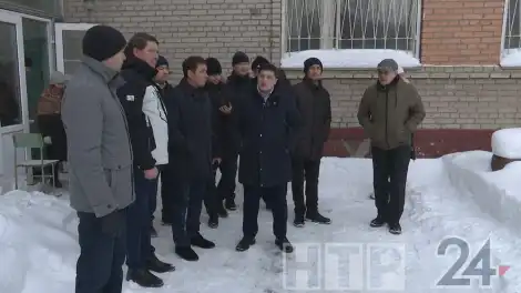 Большая реновация к 60-летию: мэр Нижнекамска осмотрел ремонтируемые объекты - НТР 24