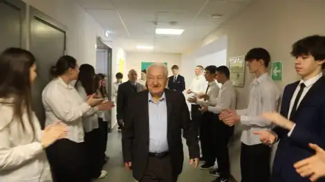 Почетный гражданин Нижнекамска Рашид Абдулхакимов отметил 85-летие - телеканал НТР 24