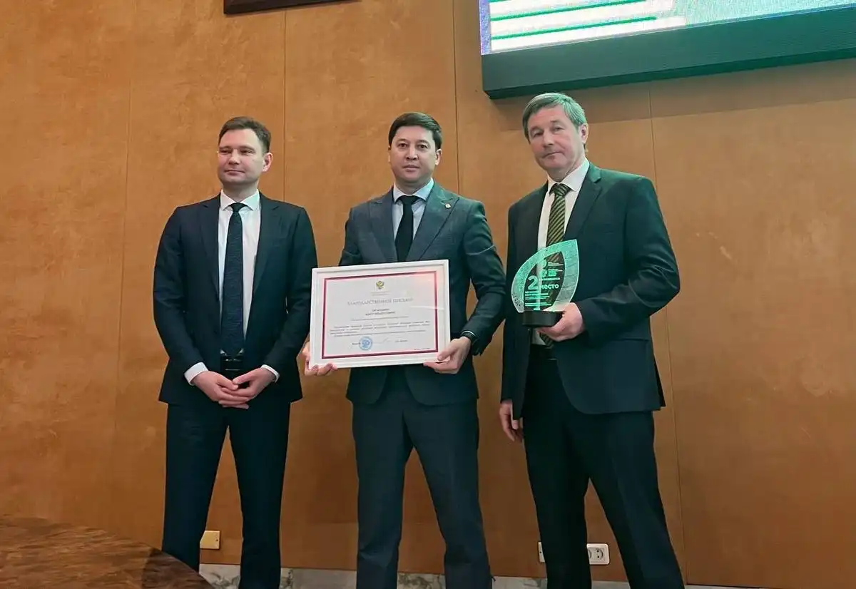 Церемония награждения победителей программы «Школа утилизации: электроника»