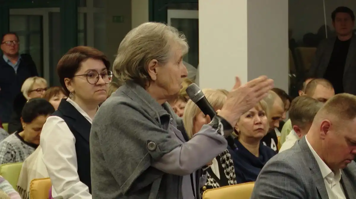 Встреча с населением в Нижнекамске в лицее № 35