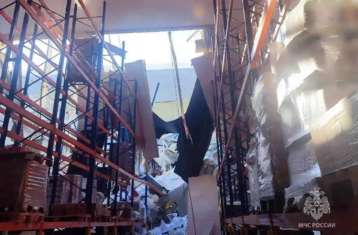 обрушения кровли распределительного центра в Зеленодольске