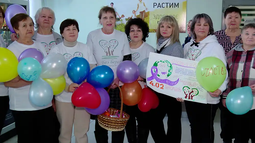 Активисты группы онковыздоравливающих «Без берге»