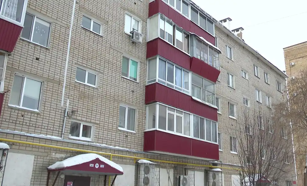 пятиэтажный дом в Нижнекамске - хрущёвка