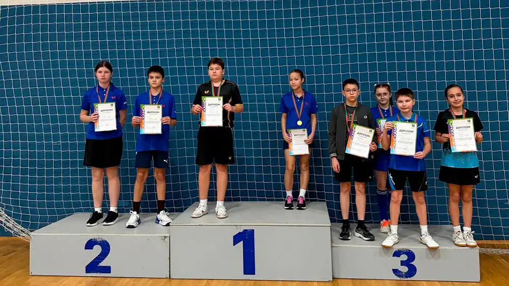 Чемпионы города по настольному теннису среди юниоров