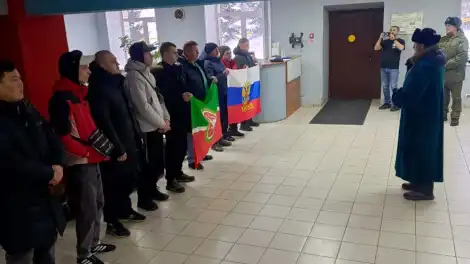 Из Нижнекамска на службу в разные военные округа уехали 9 контрактников - телеканал НТР 24