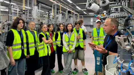 Более 1,5 тыс. школьников побывали на заводах РТ в рамках проекта «Выбираю будущее» - телеканал НТР 24