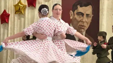 Нейросети «оживили» Мусу Джалиля на всероссийском форуме в гимназии №1 - телеканал НТР 24