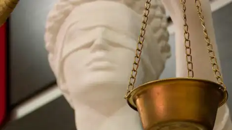 В Нижнекамске водитель получил штраф и лишился прав за пьяную езду - телеканал НТР 24